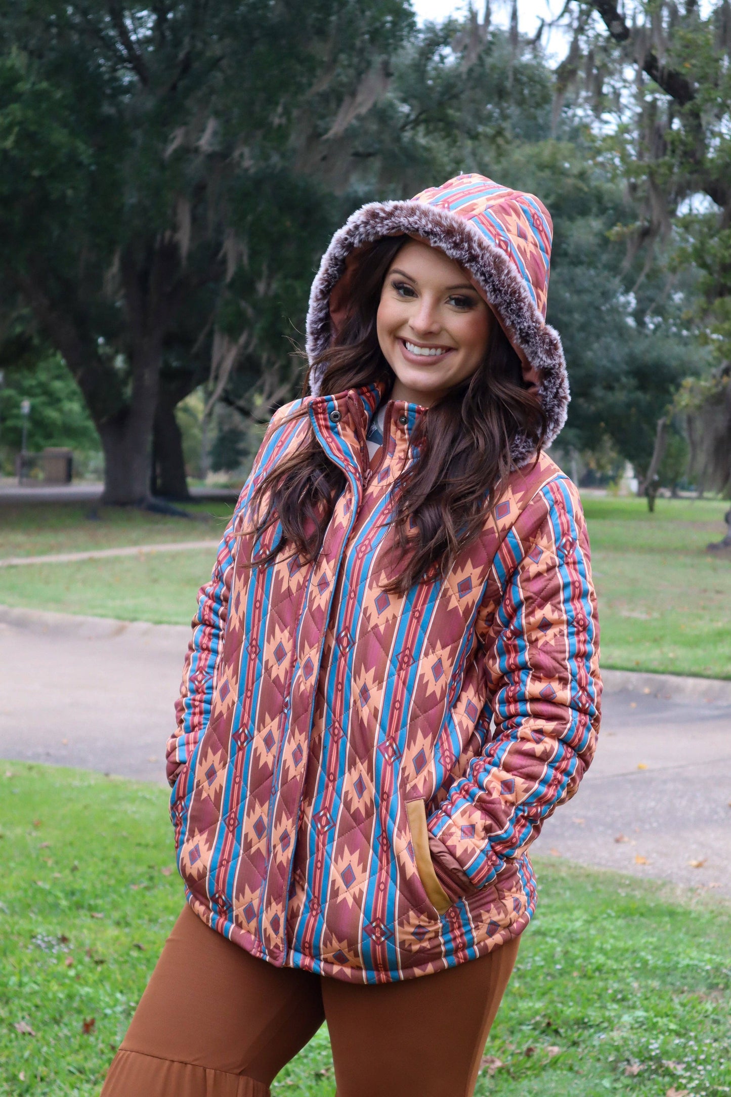 MK132 Carolina Fur Trimmed Quilted Jacket - Navy: NAVY / M