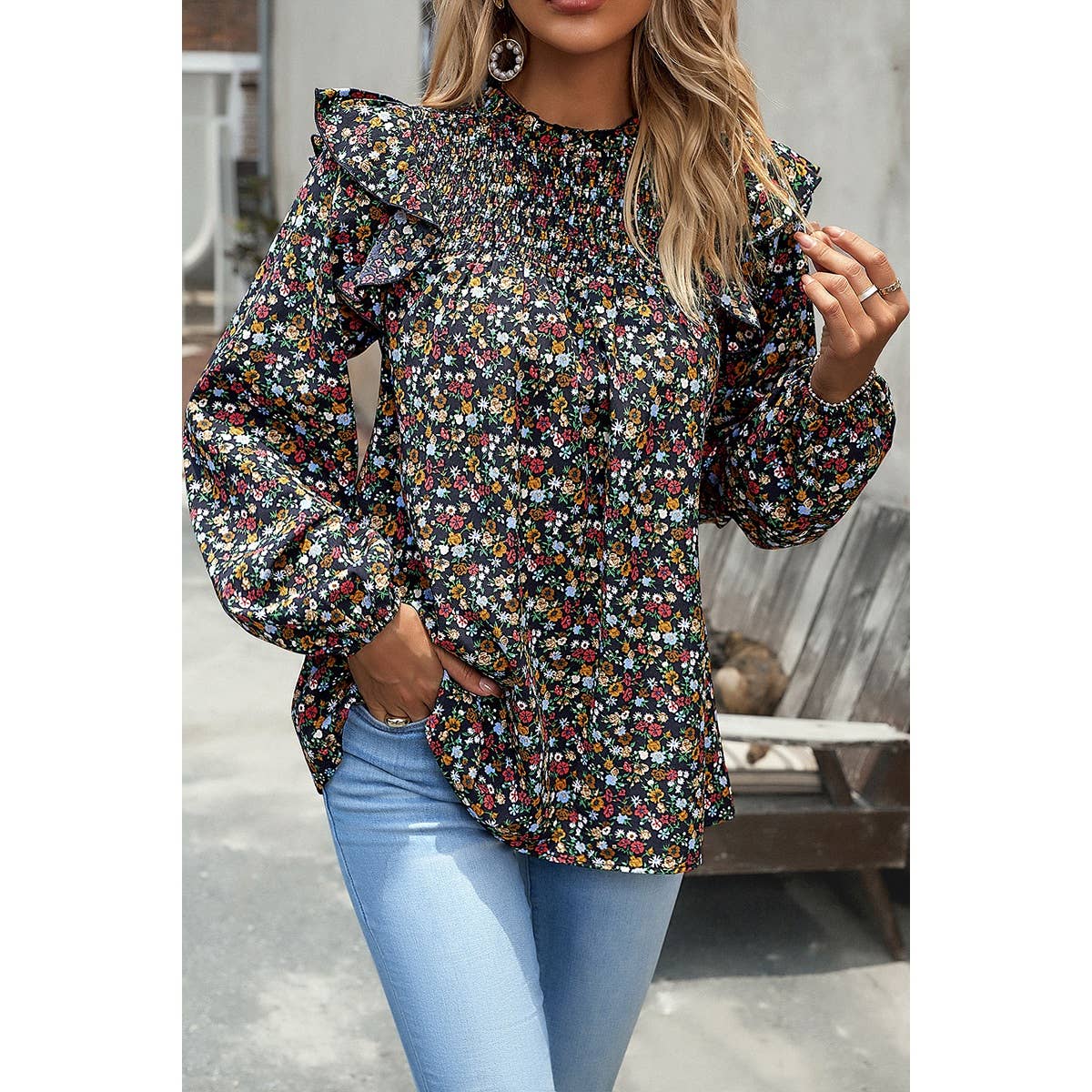 Floral Print Smocked Ruffled Shoulder Loose Blouse: BLUE / S