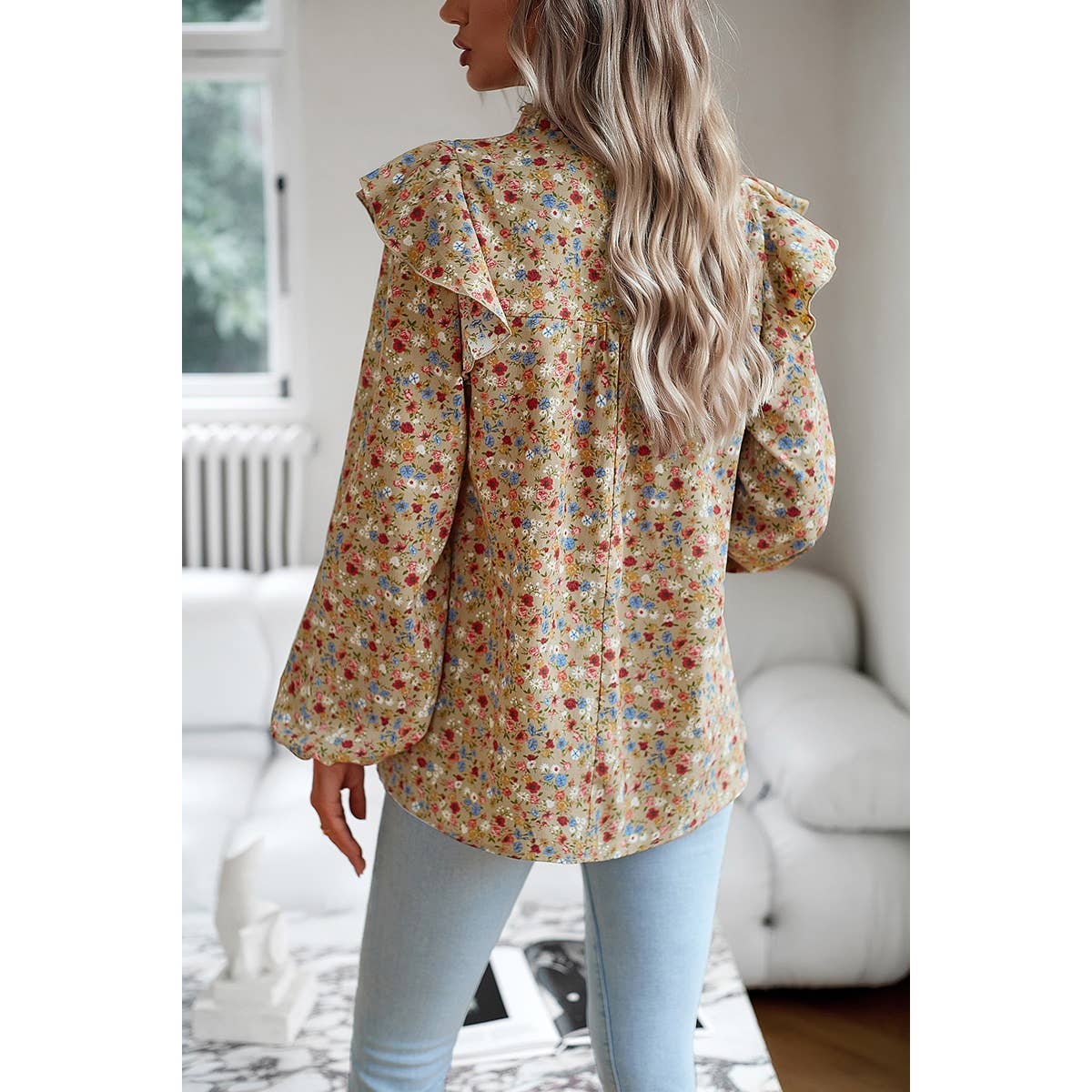 Floral Print Smocked Ruffled Shoulder Loose Blouse: BLUE / S