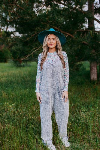MK459 Halloween Yeehaw Mesh Top: White/Turquoise / M