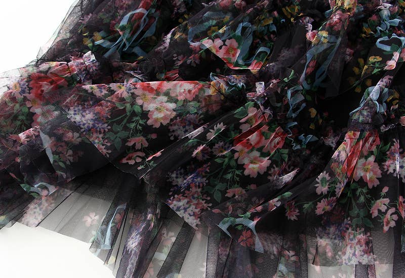 Floral tiered midi tulle skirt: Black / M