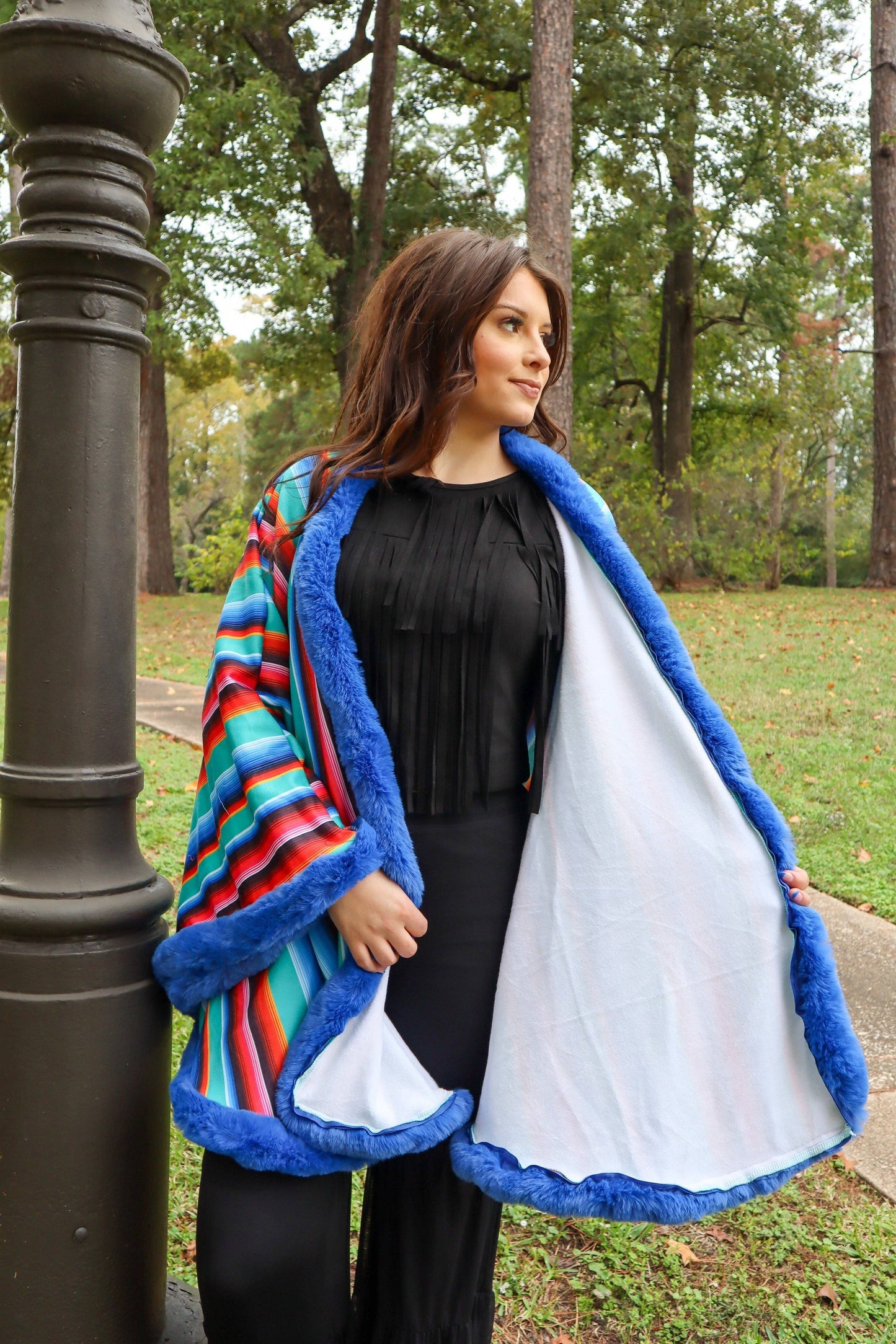 MK135 Lubbock Fur Trim Poncho - Olive: OLIVE / S