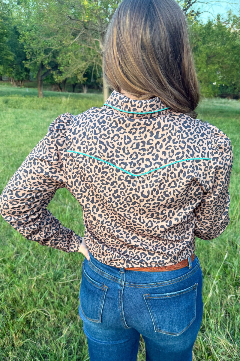 Wild Canyon Button Up: M