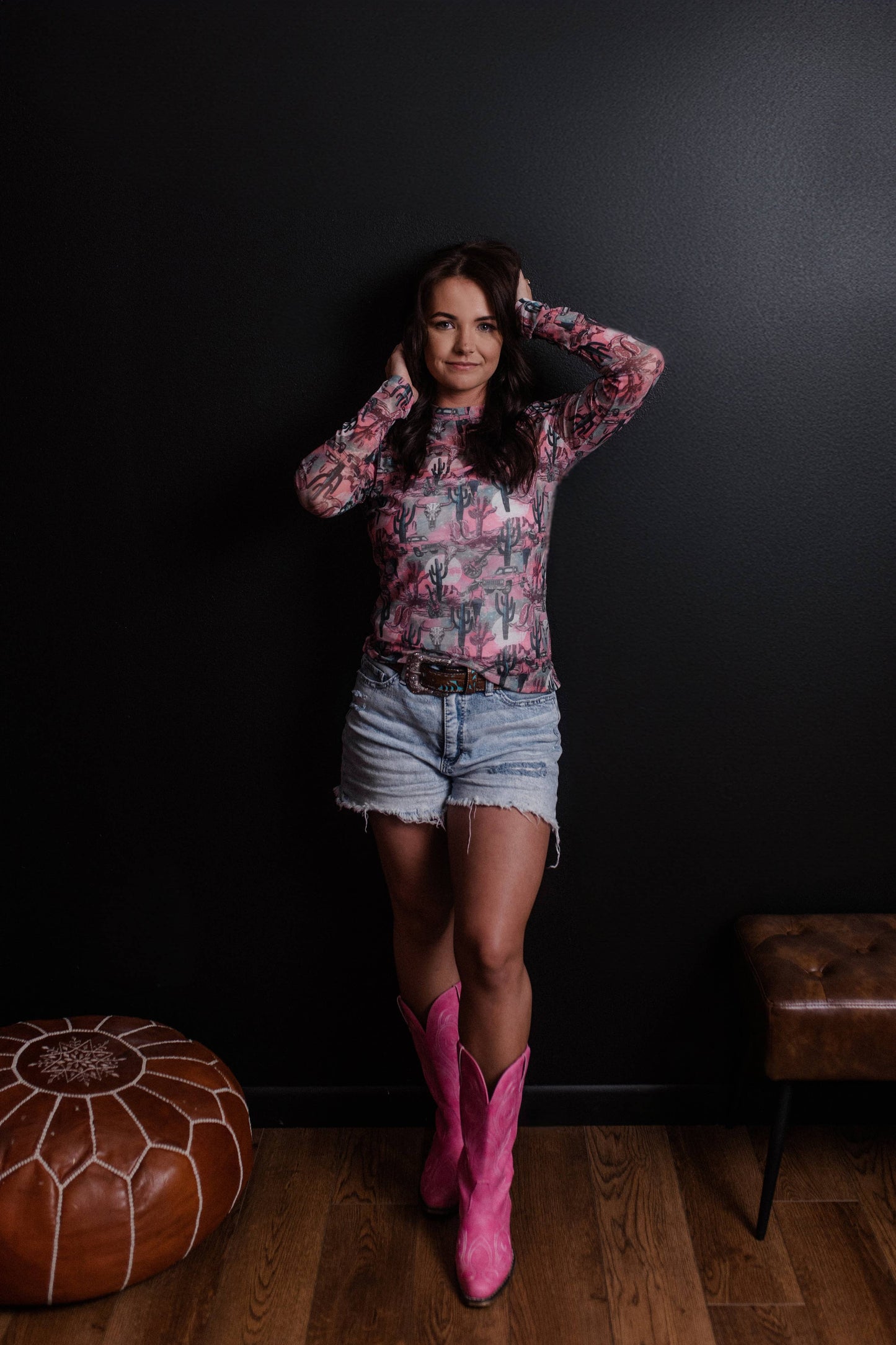 MK568 Country Road 3D LS Mesh Top: Pink / L