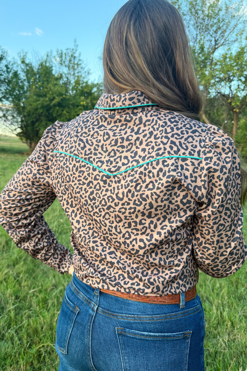 Wild Canyon Button Up: M