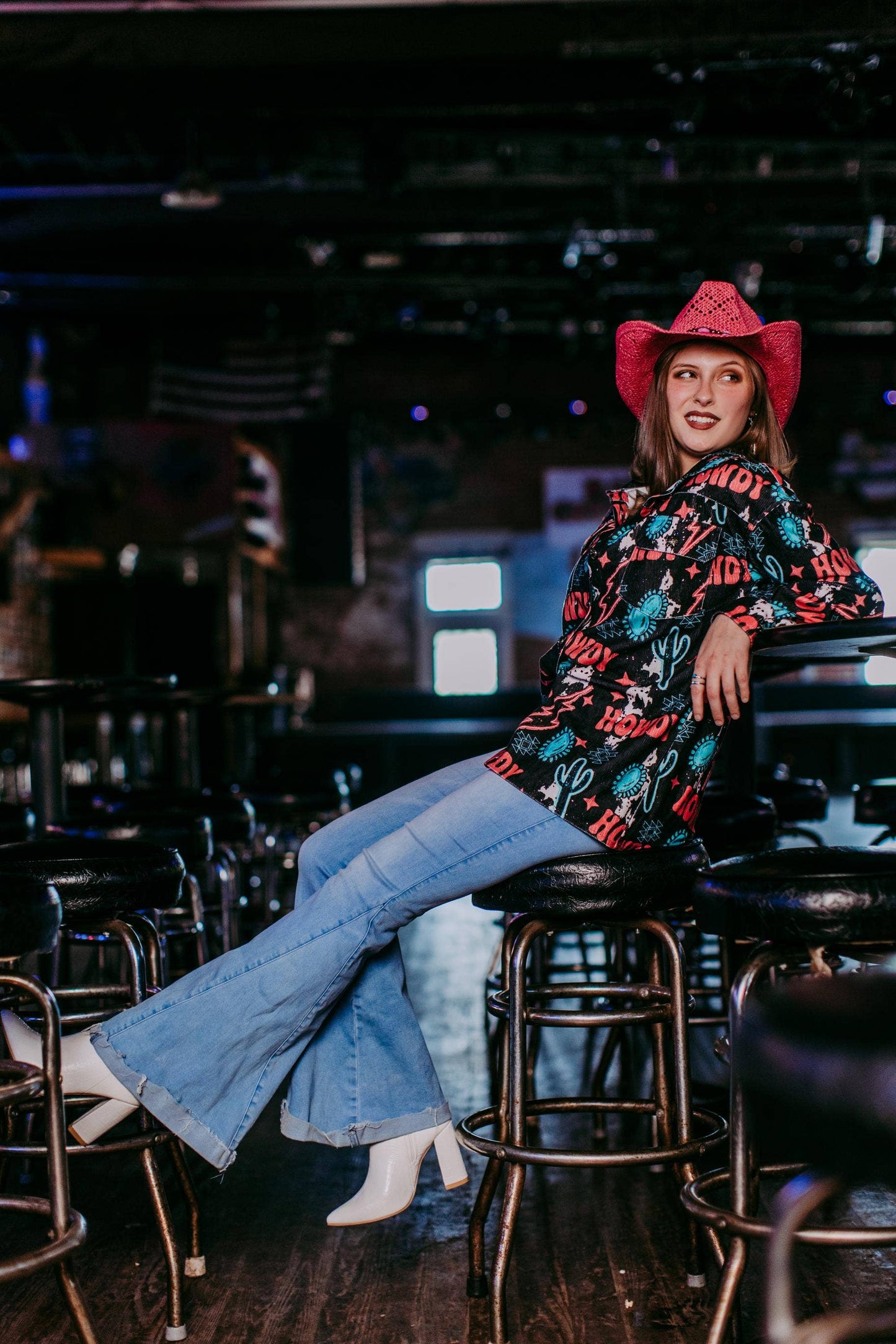 MK483 Sparkle Howdy Corduroy Shacket: Black / L