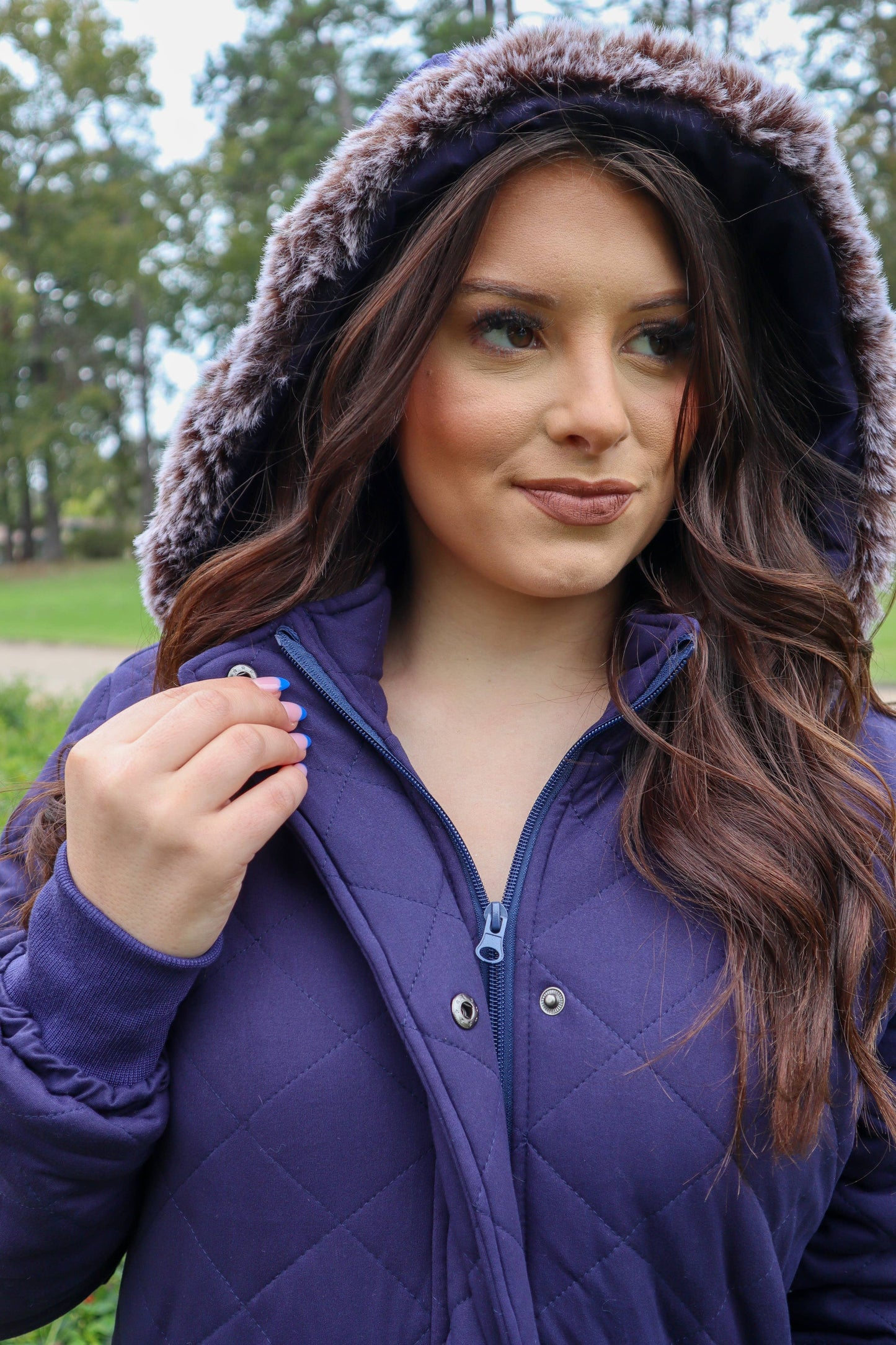 MK132 Carolina Fur Trimmed Quilted Jacket - Navy: NAVY / M