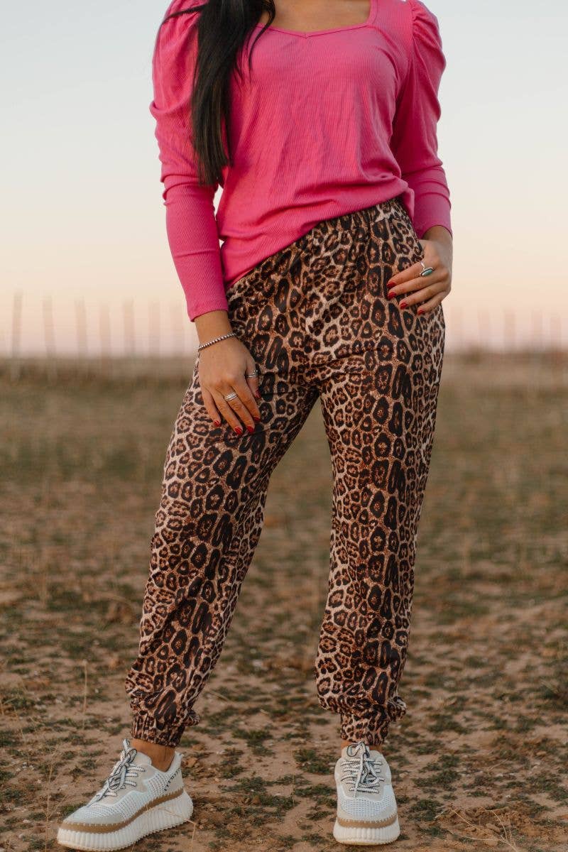 Hear Me Roar Joggers: M