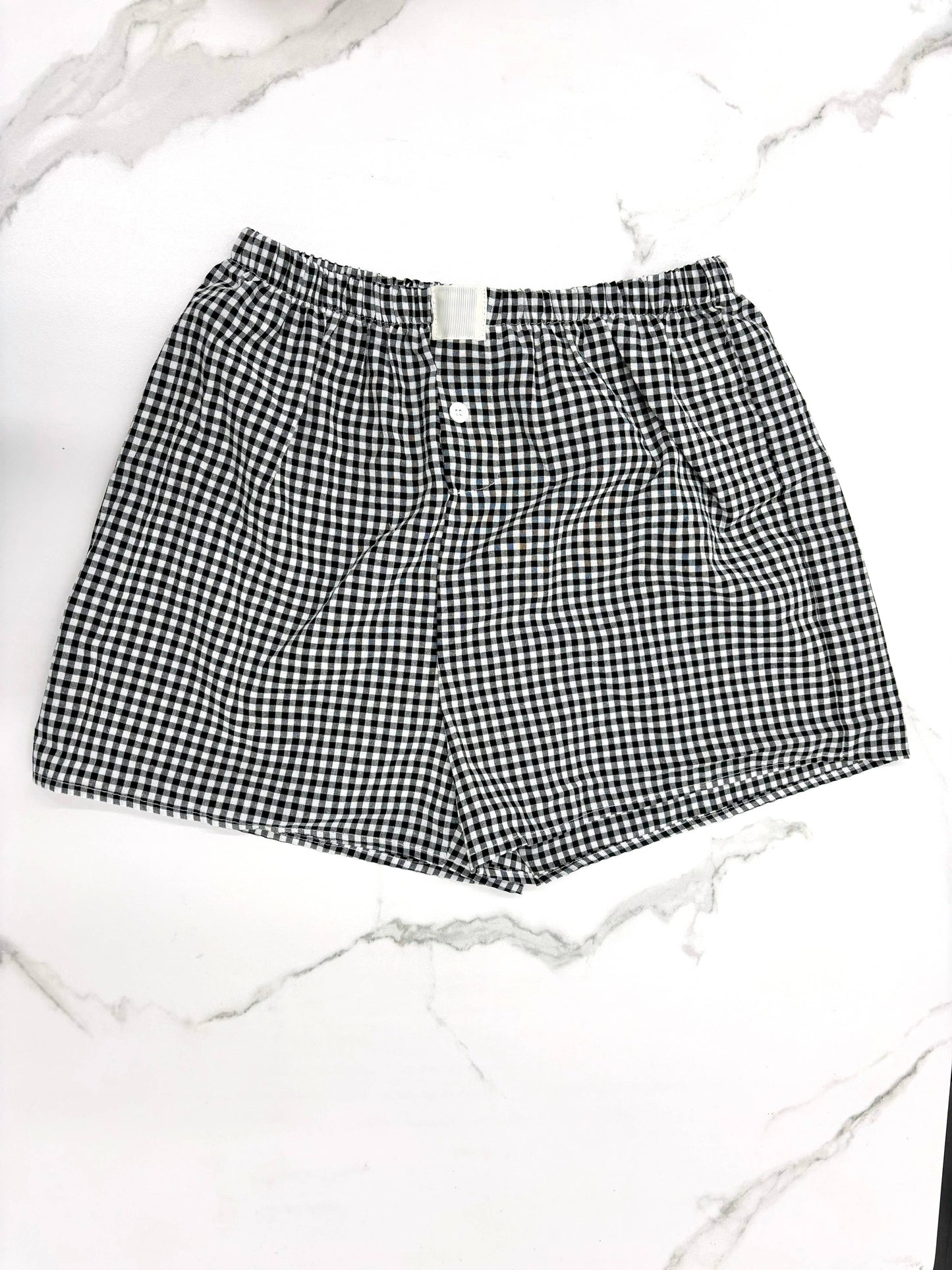 Gingham High-Rise Shorts: RED / M