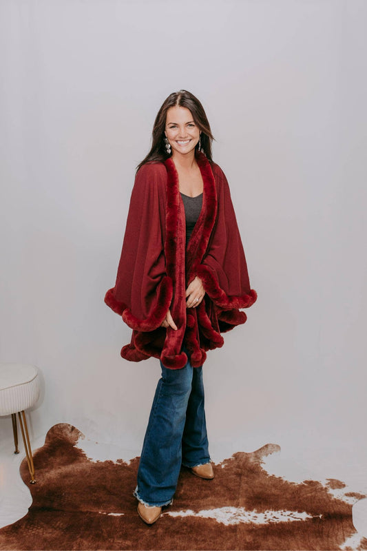 MK135 Lubbock Fur Trim Poncho - Wine: WINE / S