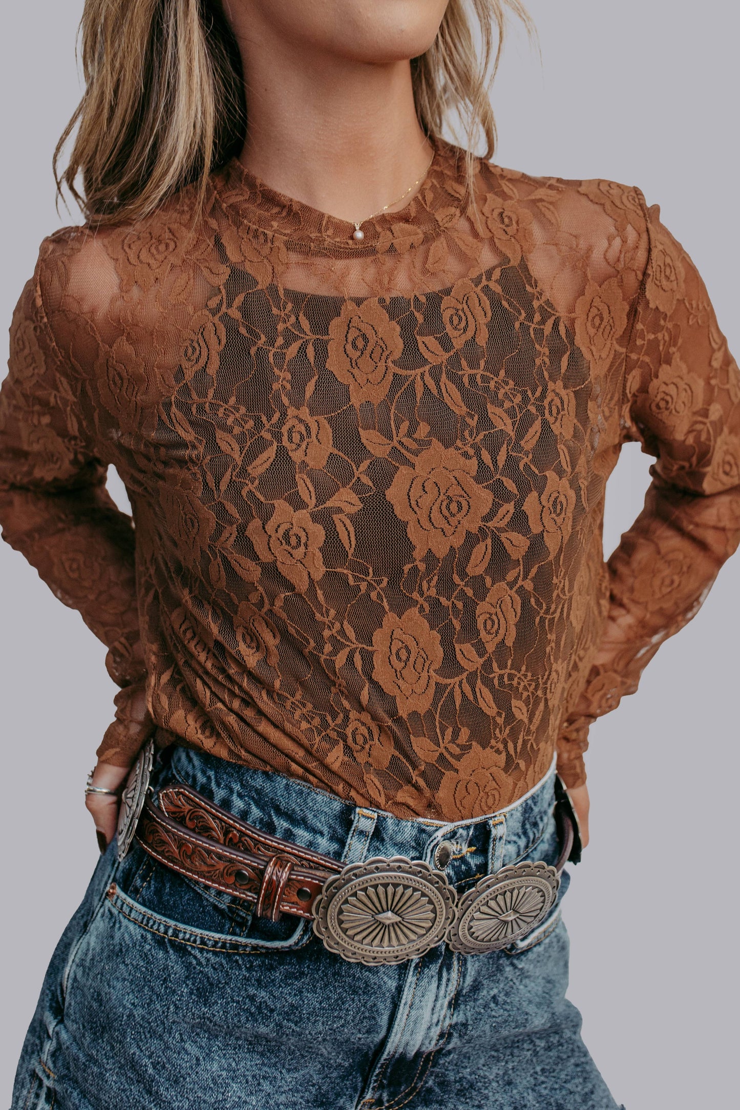 MK570 Roses Lace Top: Carmel / L
