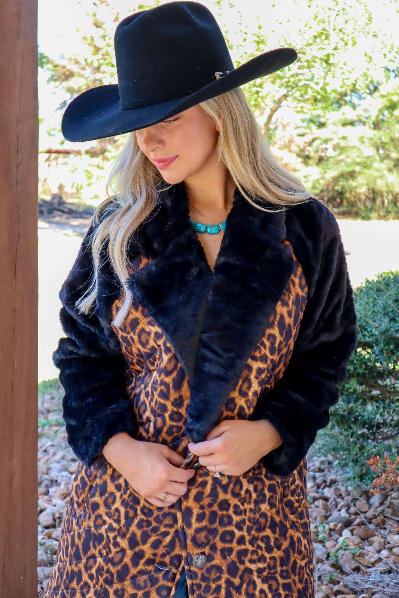 MK133 Grand Junction Fur Trim Coat - 2 Colors: Leopard / M