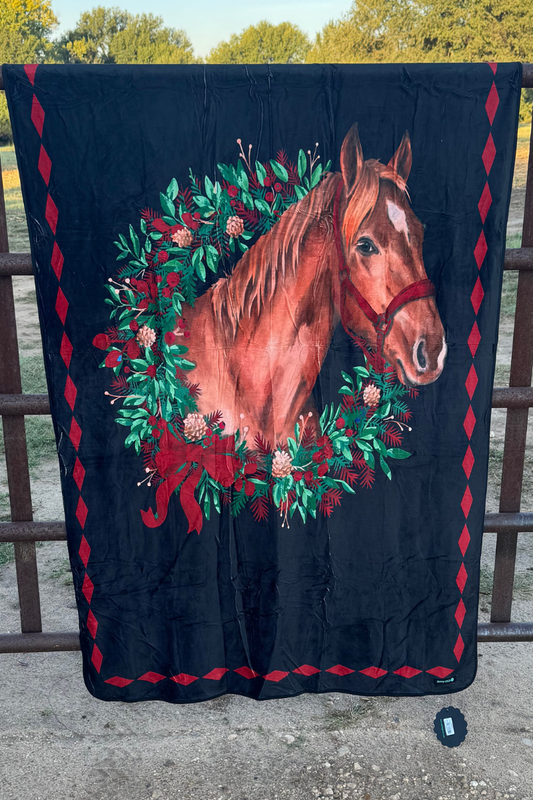 Homestead Holly Blanket: O/S
